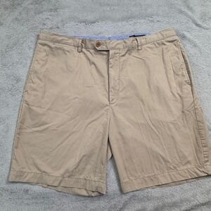 Cremieux Men's Khaki Shorts Tag Size 40 Flat Front 9 inch inseam Great Condition